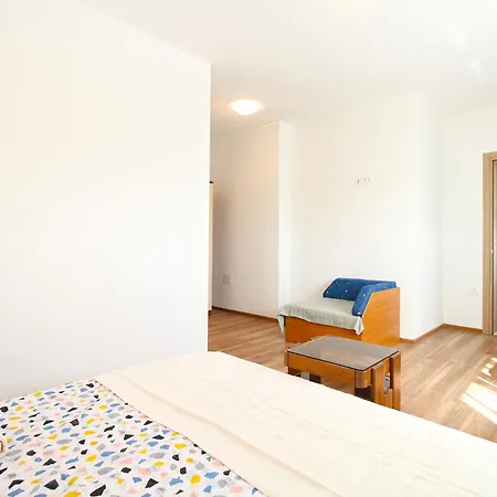 Maurizia 2341